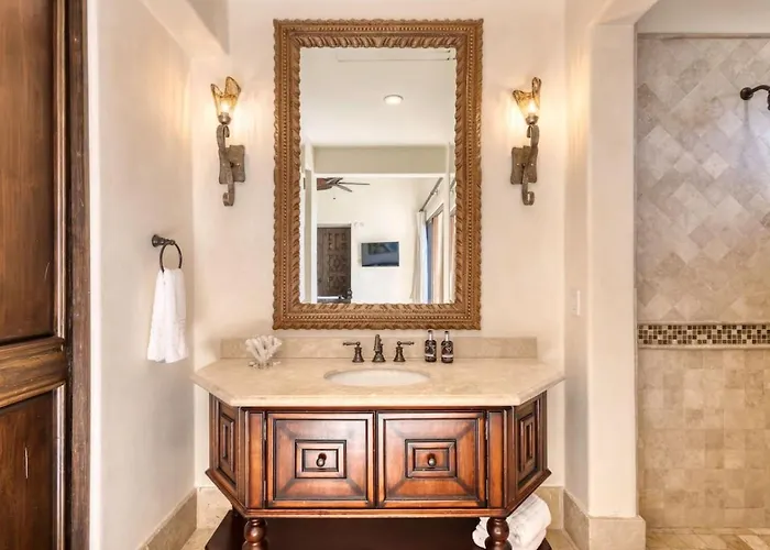 Ocean & Desert Hacienda Charm * San Jose del Cabo