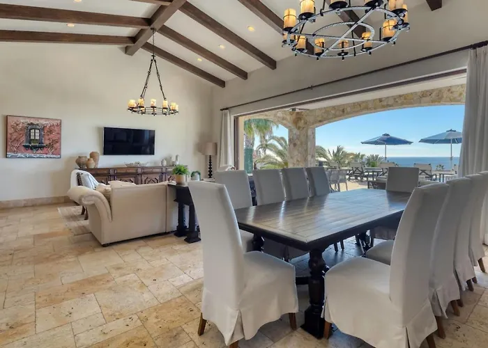 Villa Ocean & Desert Hacienda Charm *