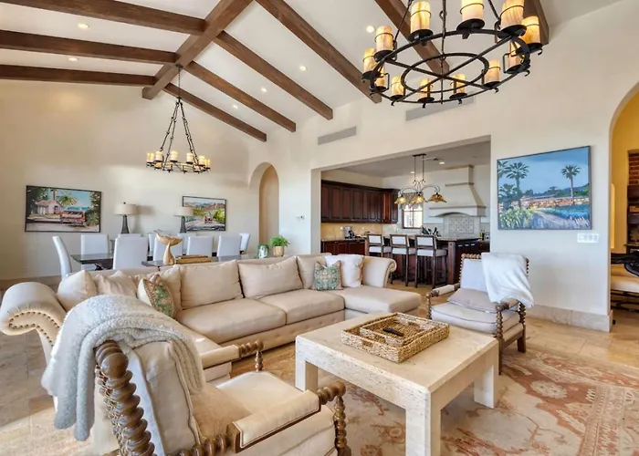 Villa Ocean & Desert Hacienda Charm