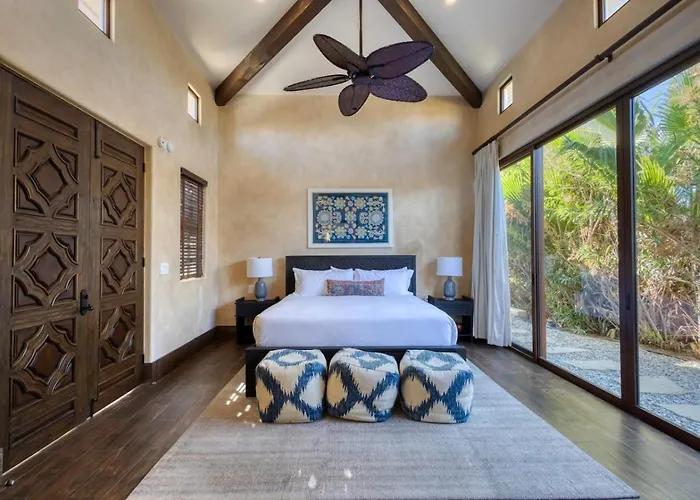 Ocean & Desert Hacienda Charm Villa *