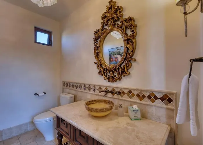 Ocean & Desert Hacienda Charm * San Jose del Cabo