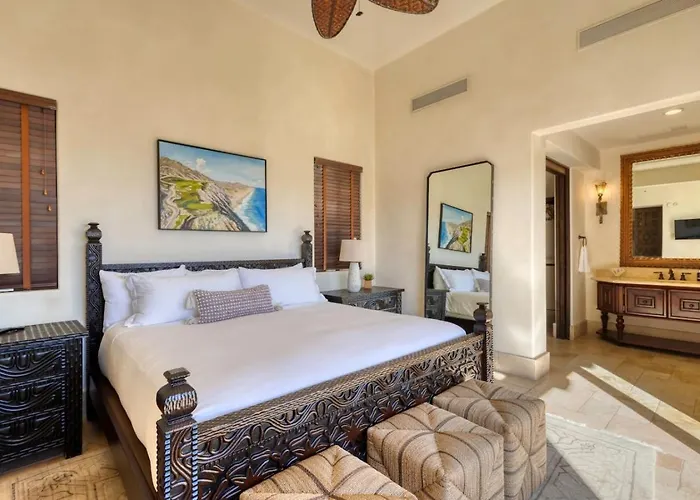 Villa Ocean & Desert Hacienda Charm