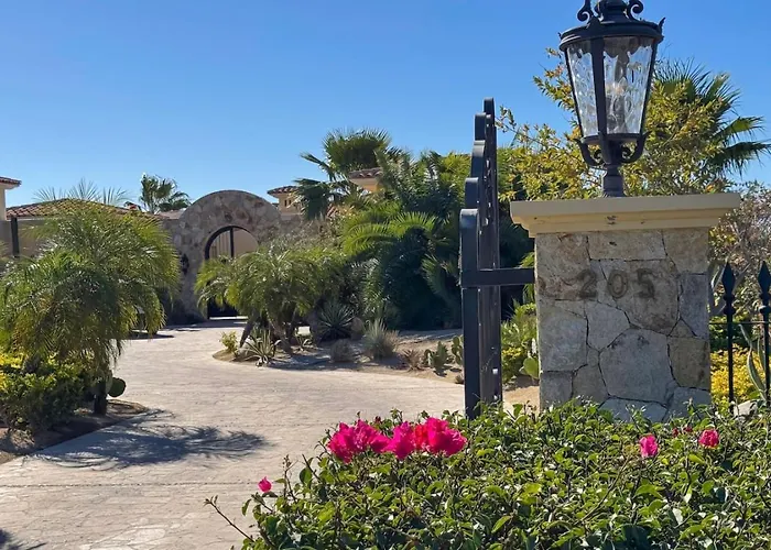 Ocean & Desert Hacienda Charm Villa