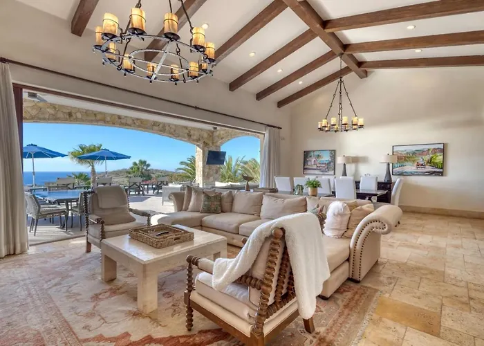 Villa Ocean & Desert Hacienda Charm